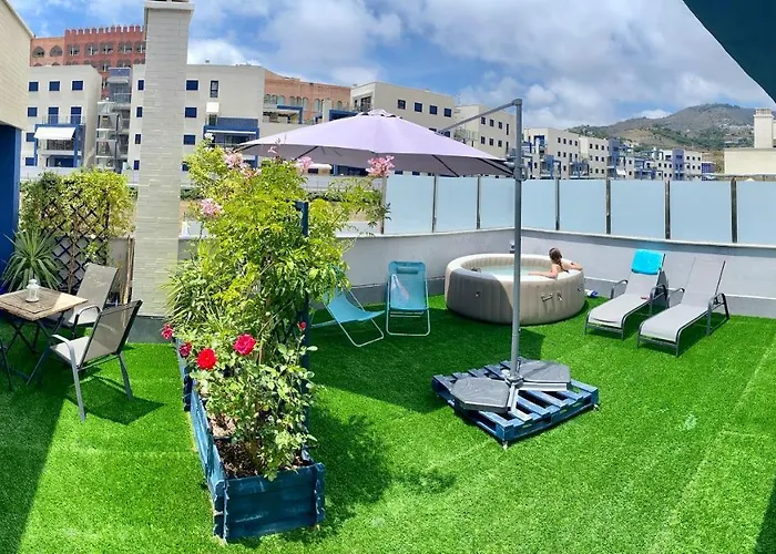 Atico 90M De Terraza, Jacuzzi Privado Y Cargador De Coche Electrico En Cabria, Almunecar